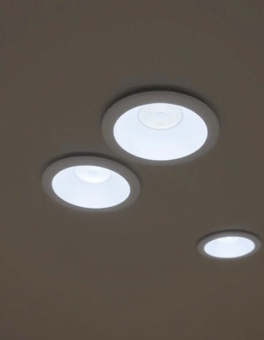 Wireless battery downlights easy install